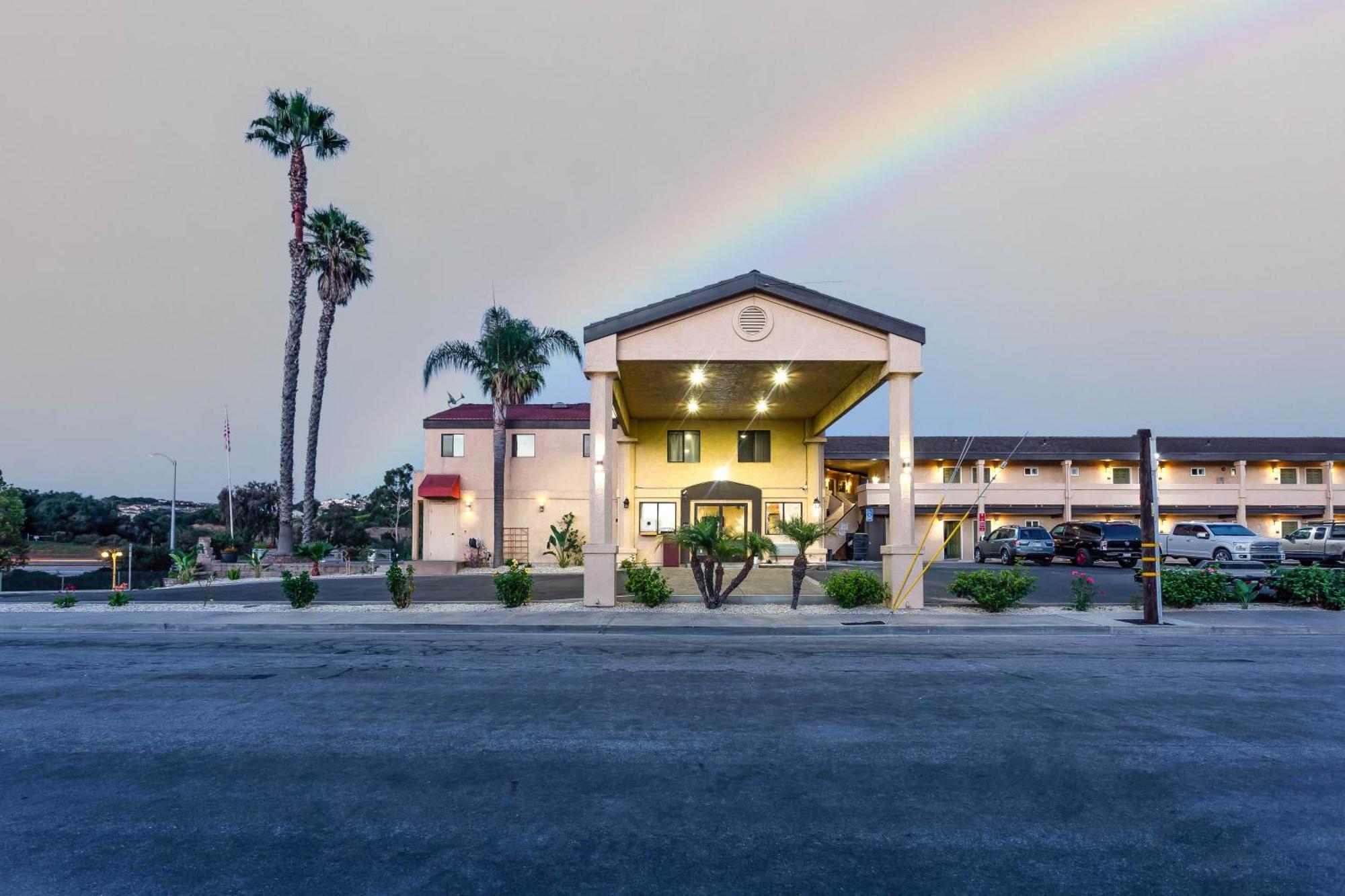 Aloha Inn Arroyo Grande Εξωτερικό φωτογραφία